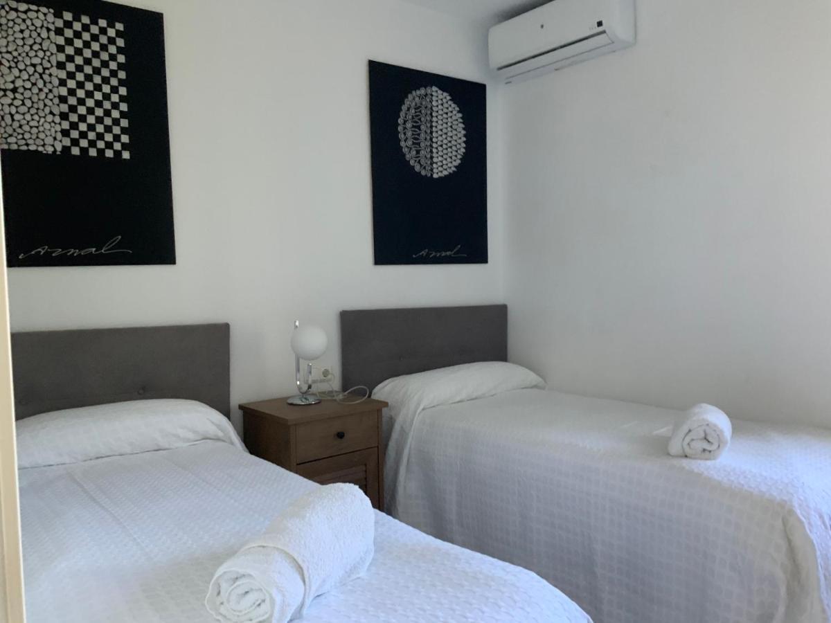 Apartamento Miraflores Tres Piscinas Cerca Del Mar - Albamar 라칼라데미야스 외부 사진