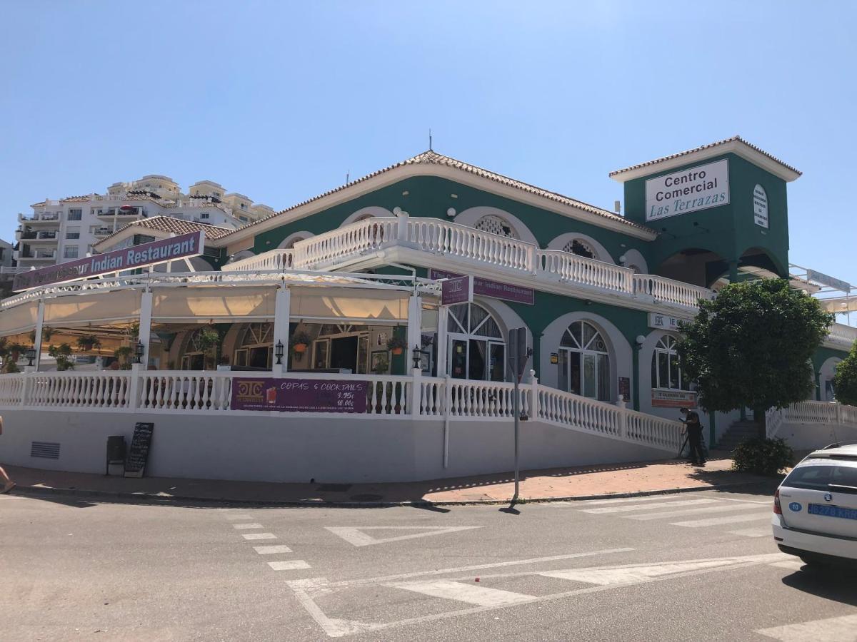 Apartamento Miraflores Tres Piscinas Cerca Del Mar - Albamar 라칼라데미야스 외부 사진