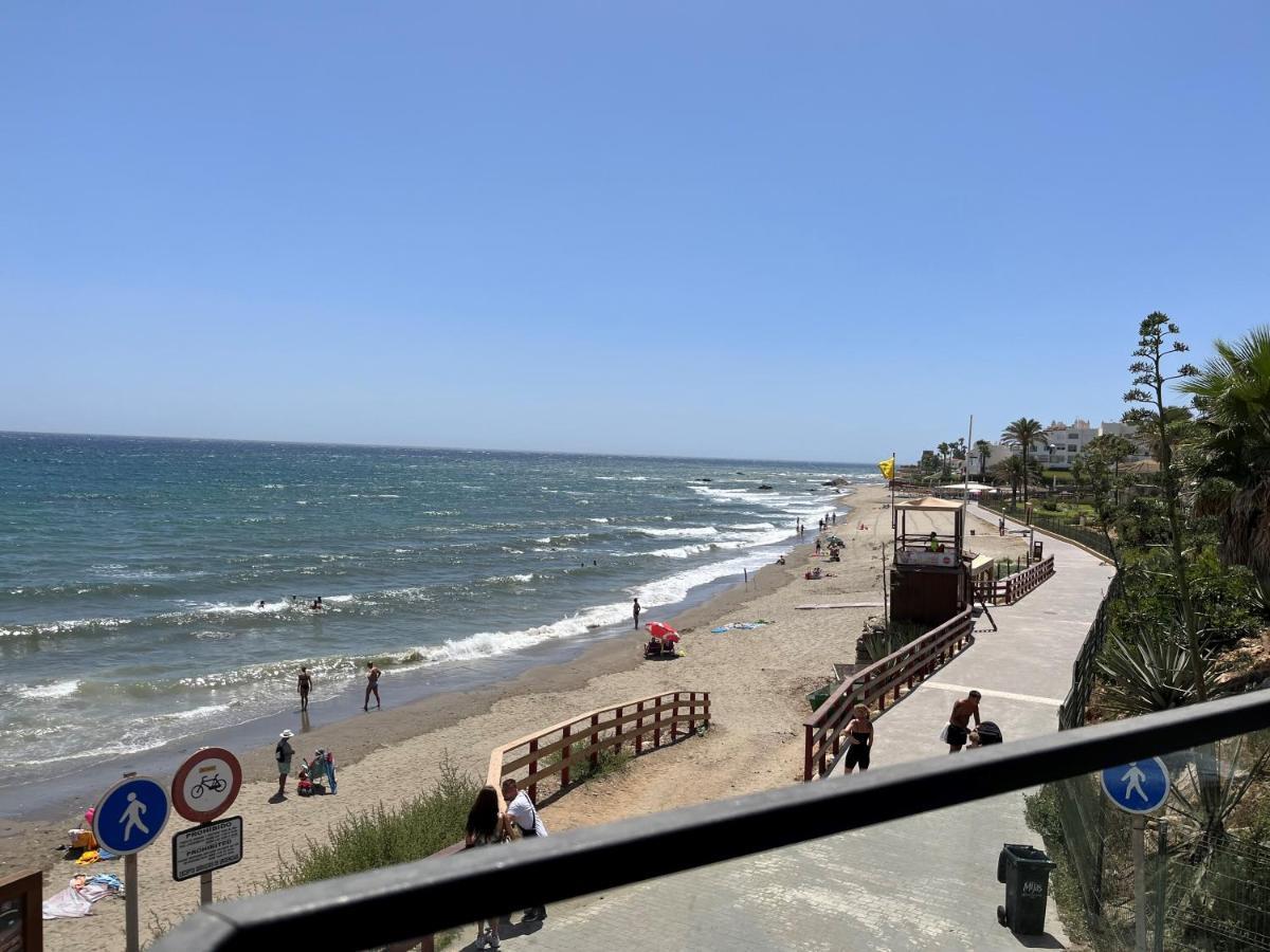 Apartamento Miraflores Tres Piscinas Cerca Del Mar - Albamar 라칼라데미야스 외부 사진